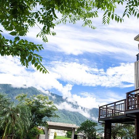 Hualien Leisurely Life B&B Bagian luar foto